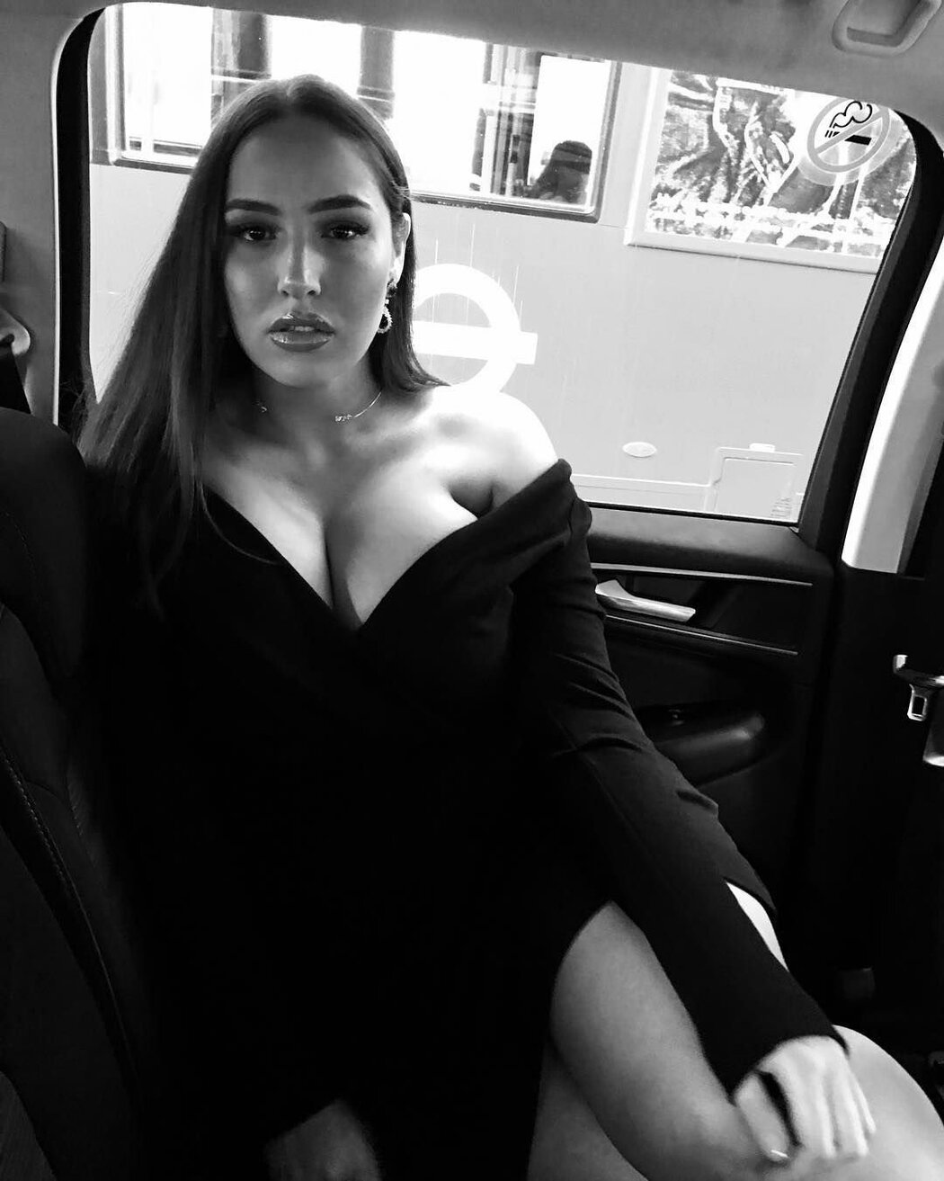 Jada Sezer