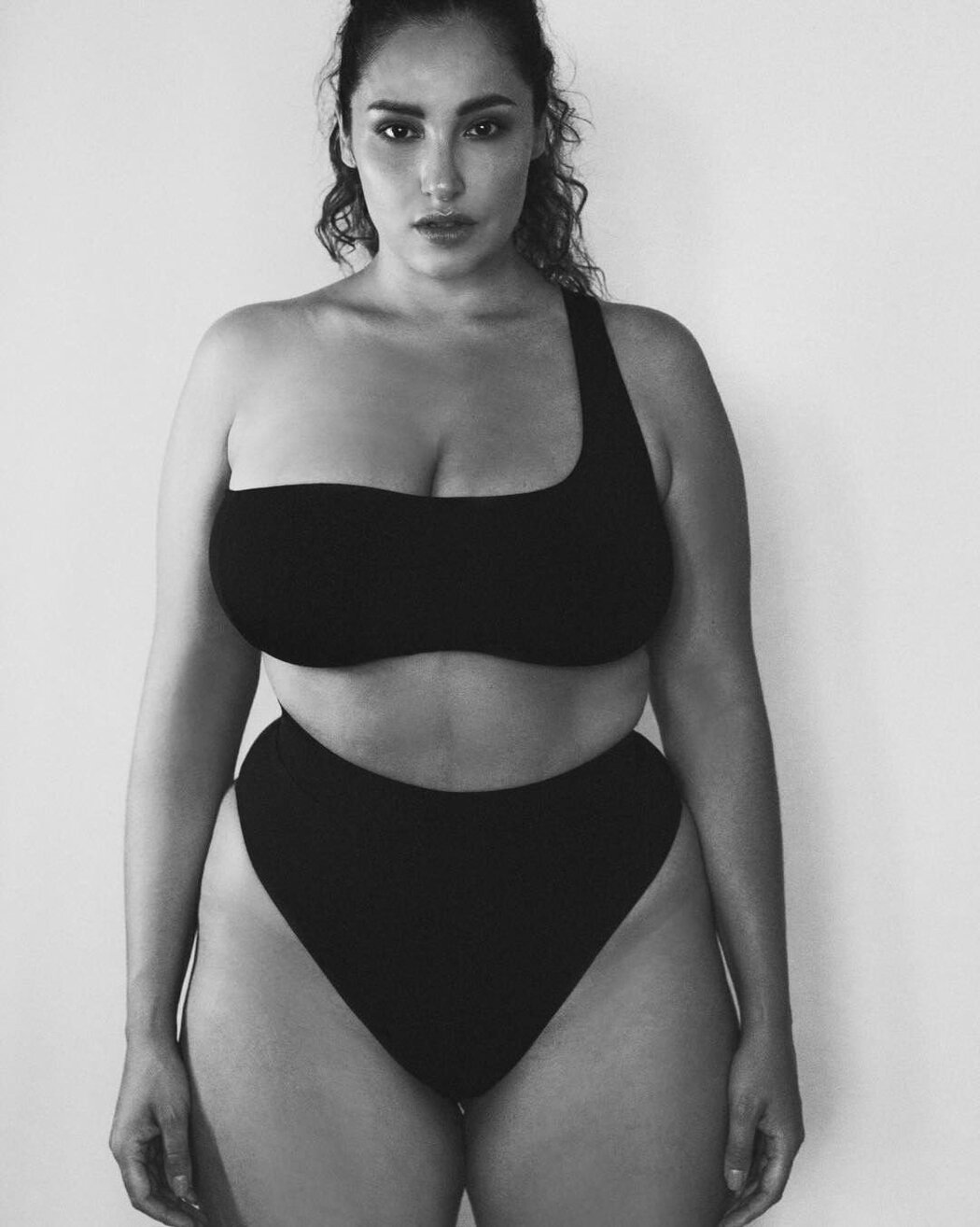 Jada Sezer