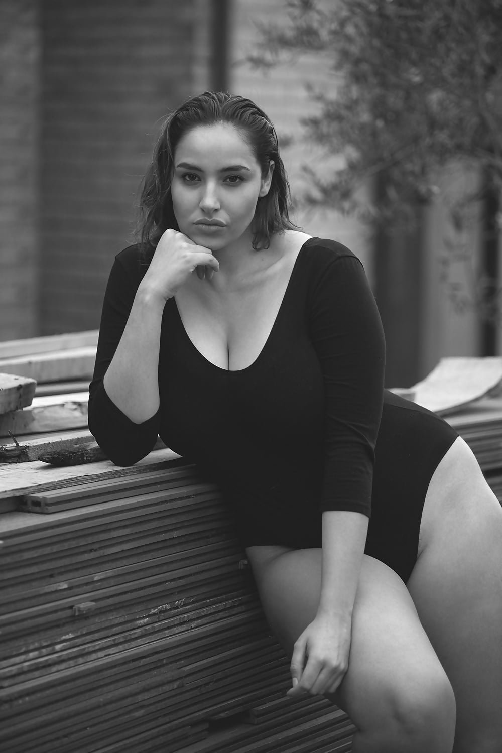 Jada Sezer