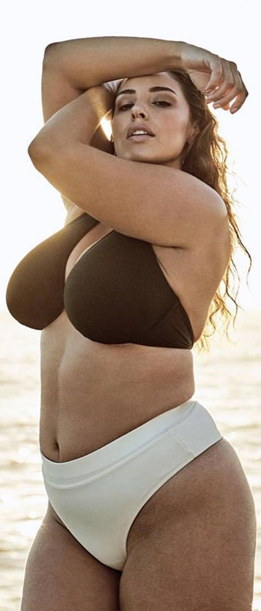 Jada Sezer