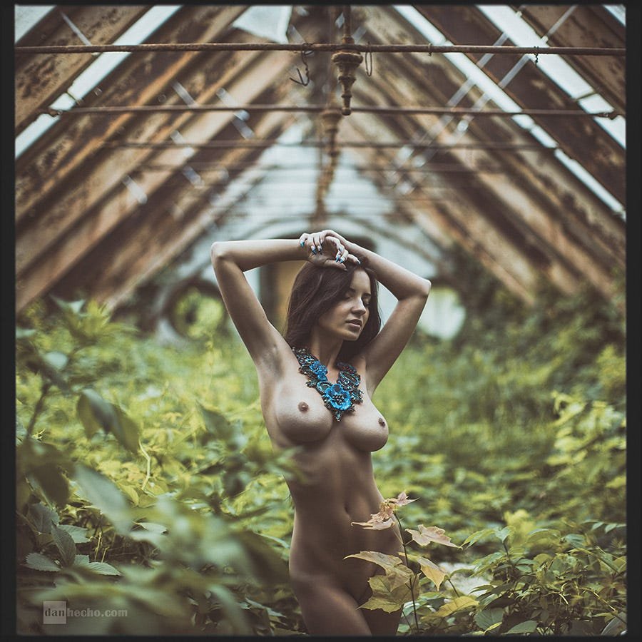 Garden Boobs