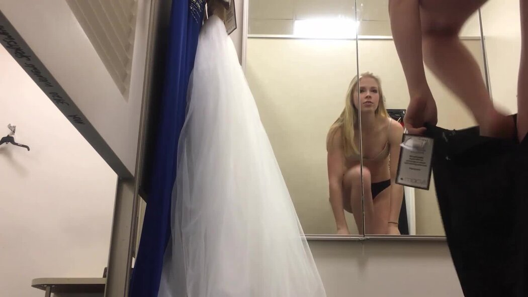 Voyeur Dressing Room