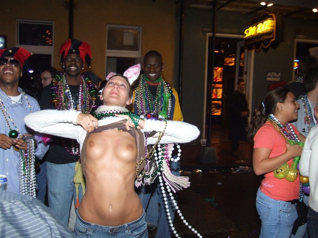 Mardi Gras Boobs