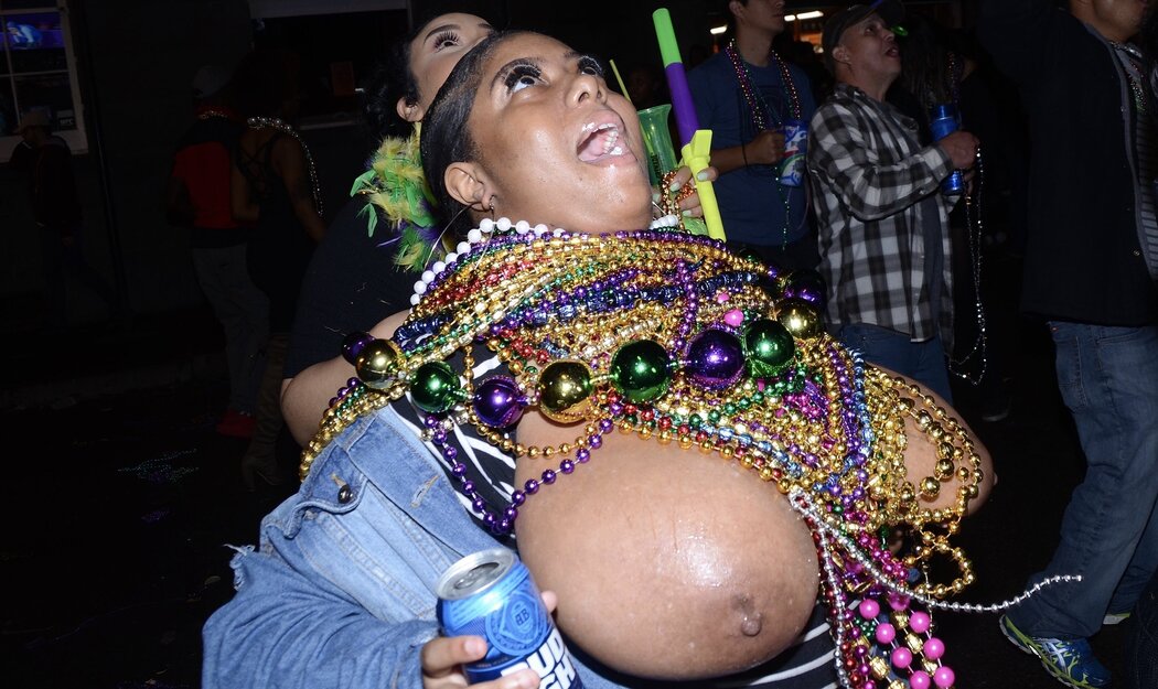 Mardi Gras Boobs