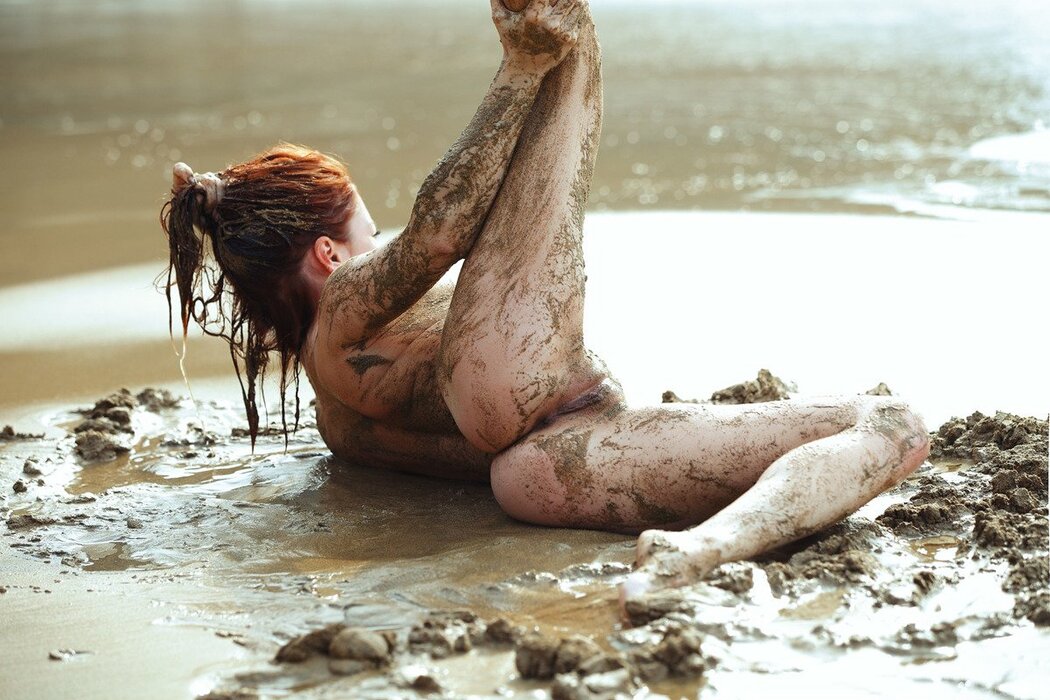 Mud Nude