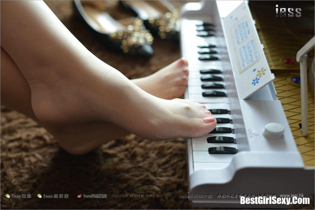 IESS异思趣向 No.138 Fang Fang
