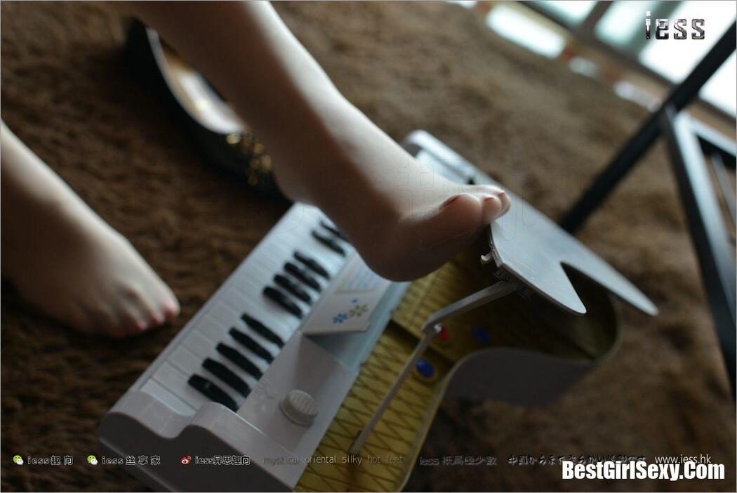 IESS异思趣向 No.138 Fang Fang