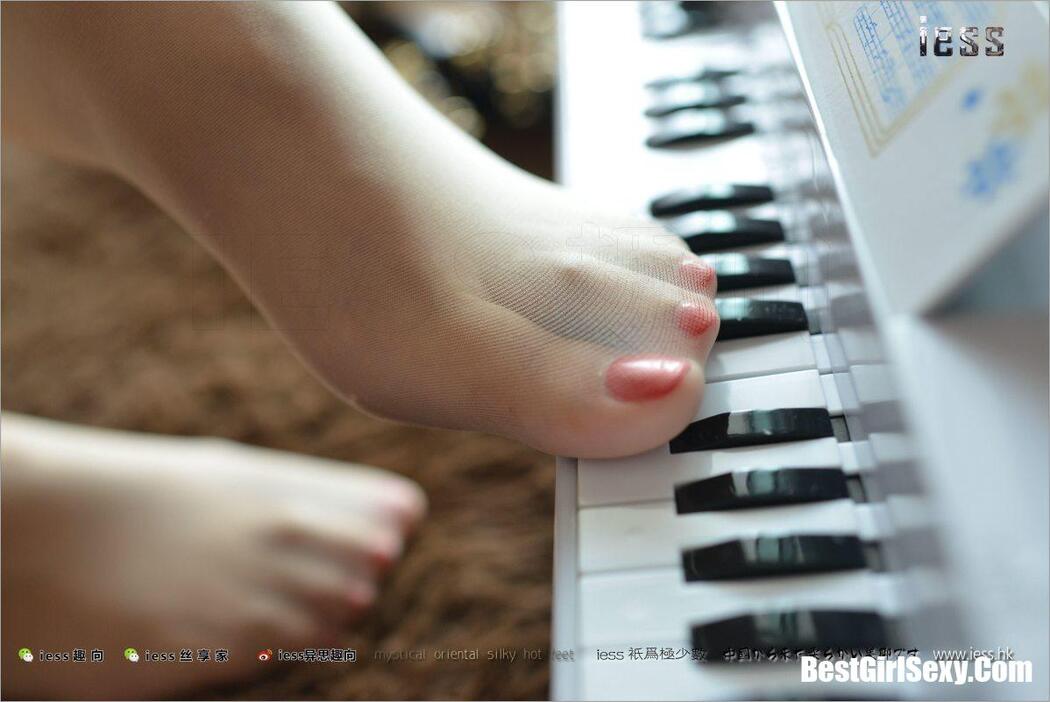 IESS异思趣向 No.138 Fang Fang