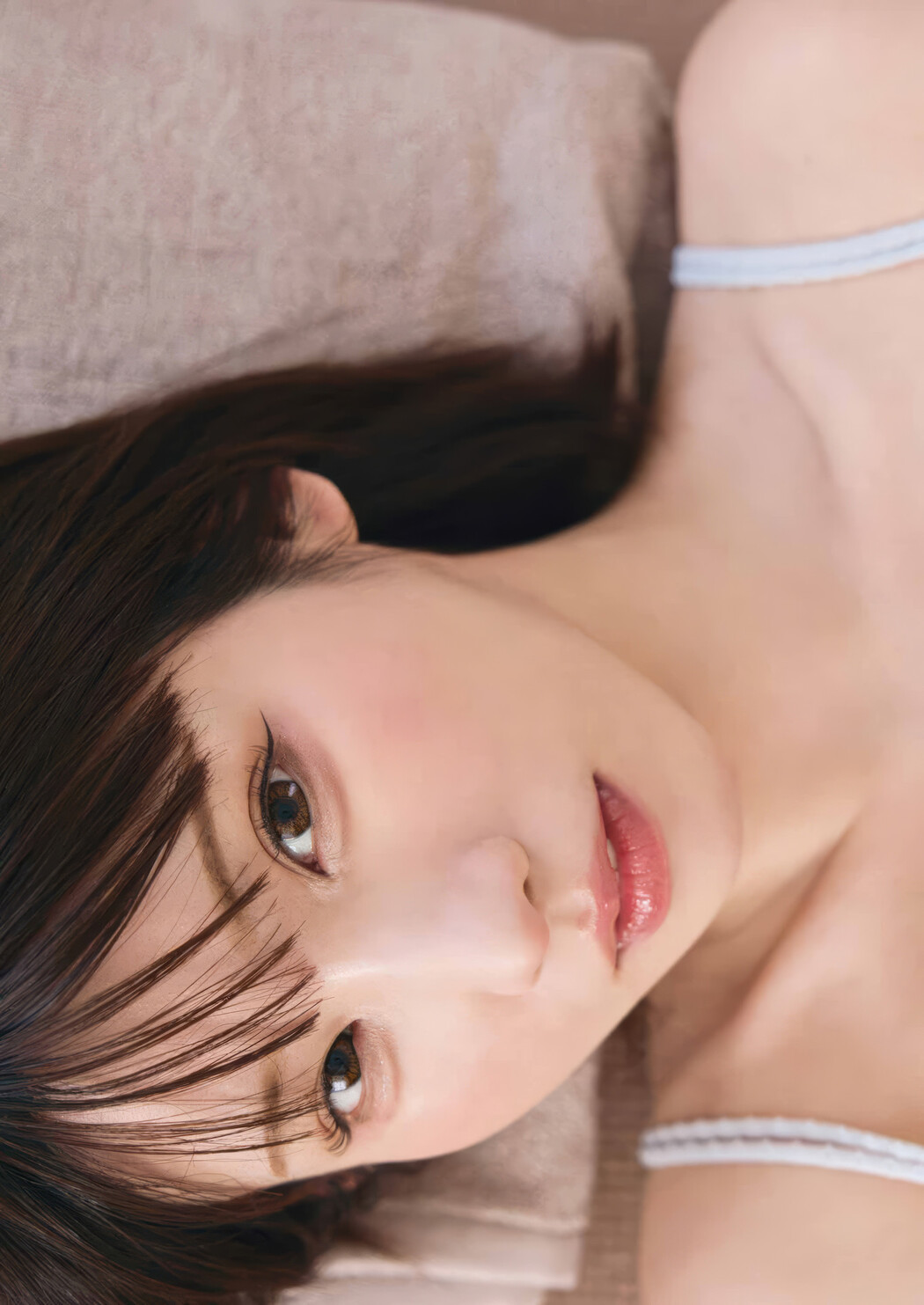 Enako えなこ, Young Gangan 2025 No.08 (ヤングガンガン 2025年8号)