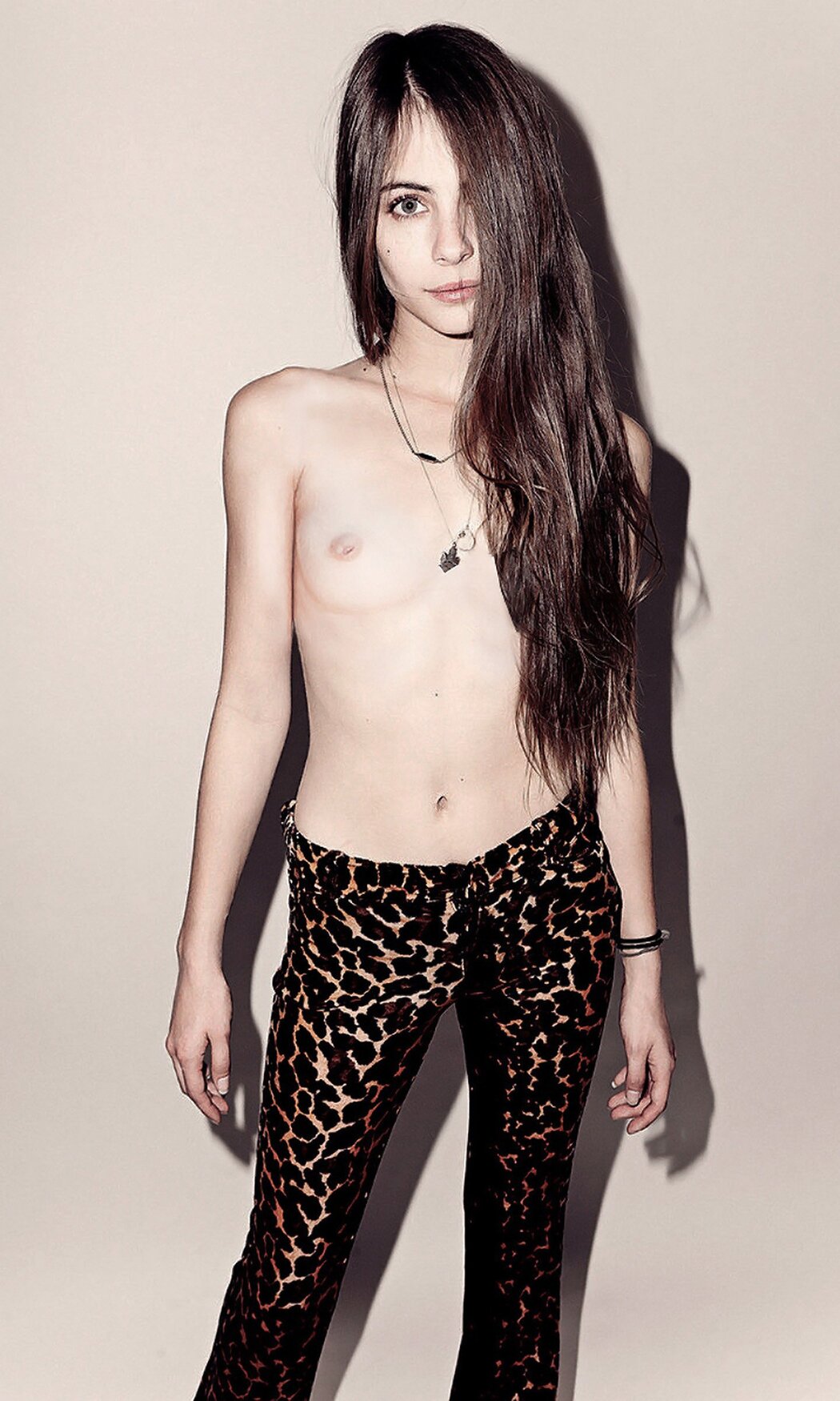 Willa Holland Leak