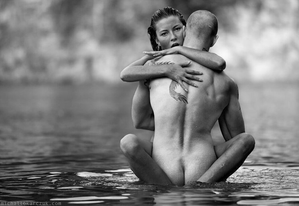 NAKED COUPles