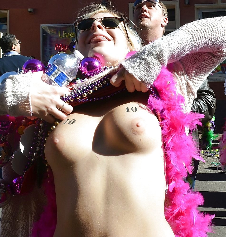 Mardi Gra Nude