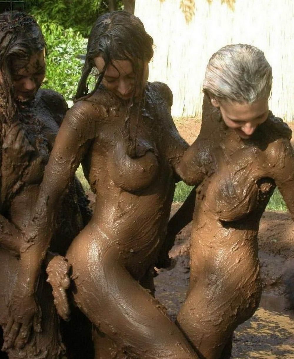 Nude Women Mud