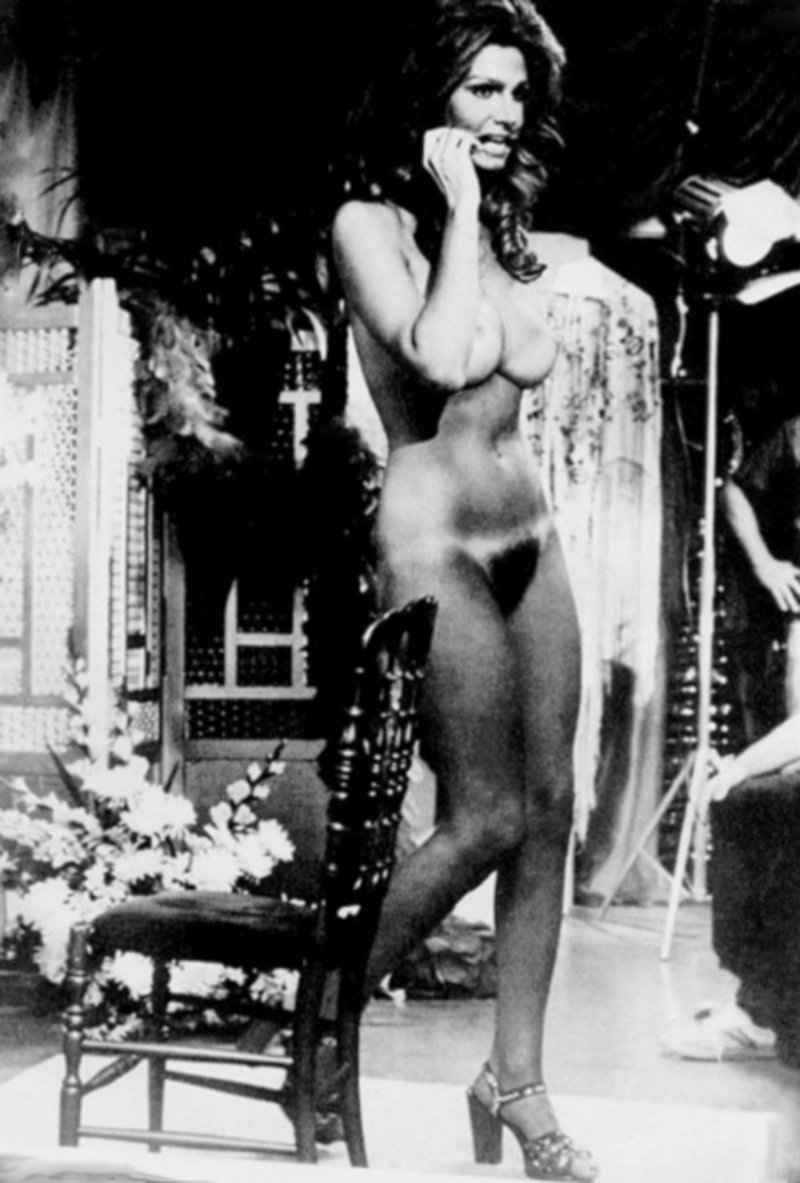 Sofia Loren Nude