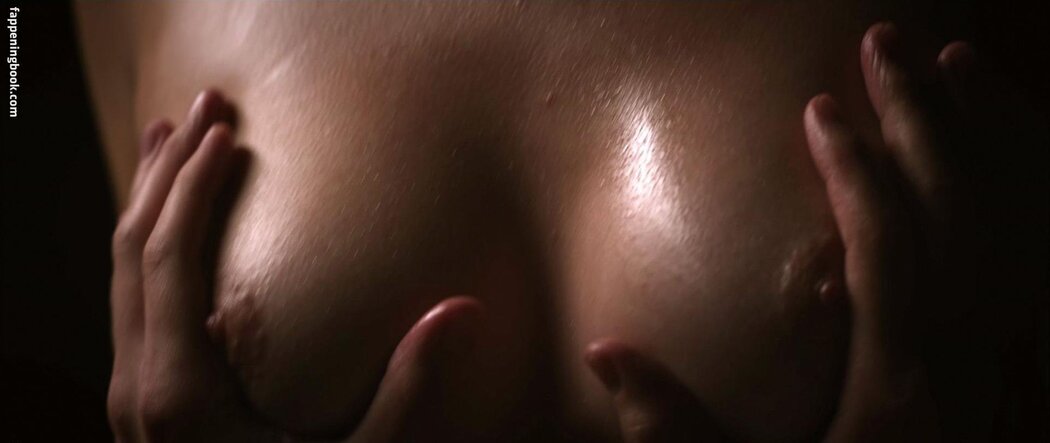 Nikki Reed Nude