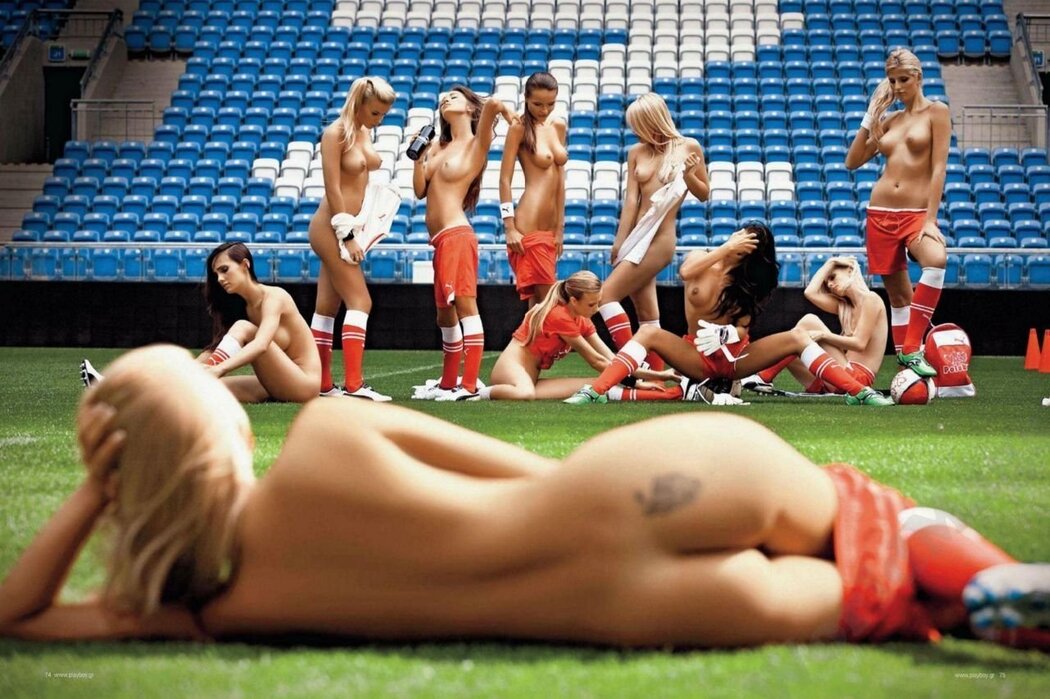 FootBaller Naked