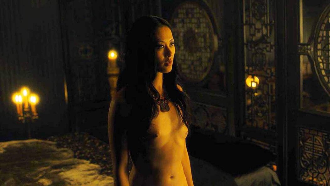 Joanna Vanderham Nude