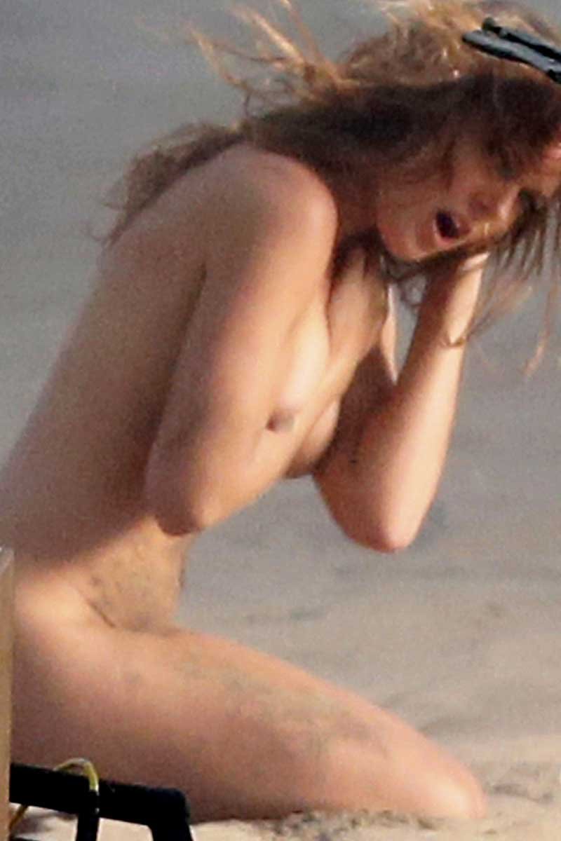 TOVE LO NAKED