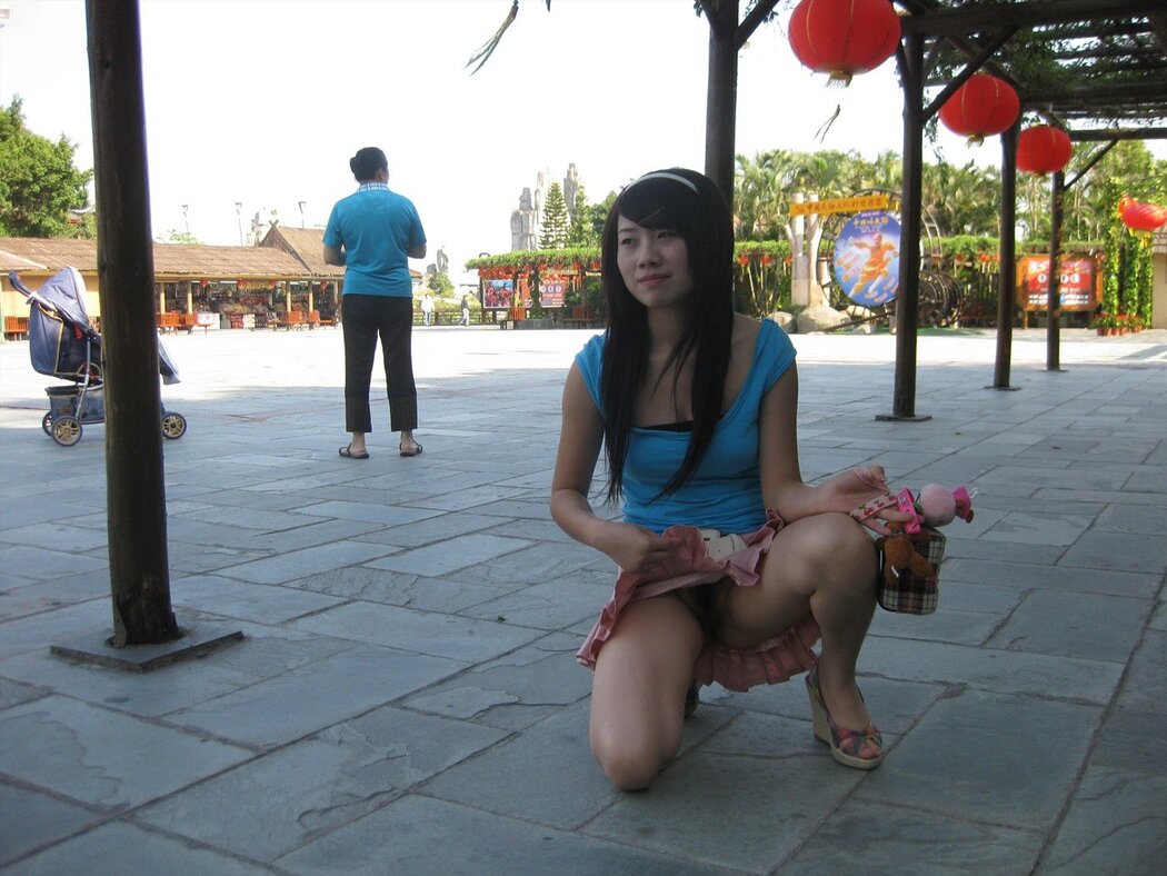 Chinese Naked Public