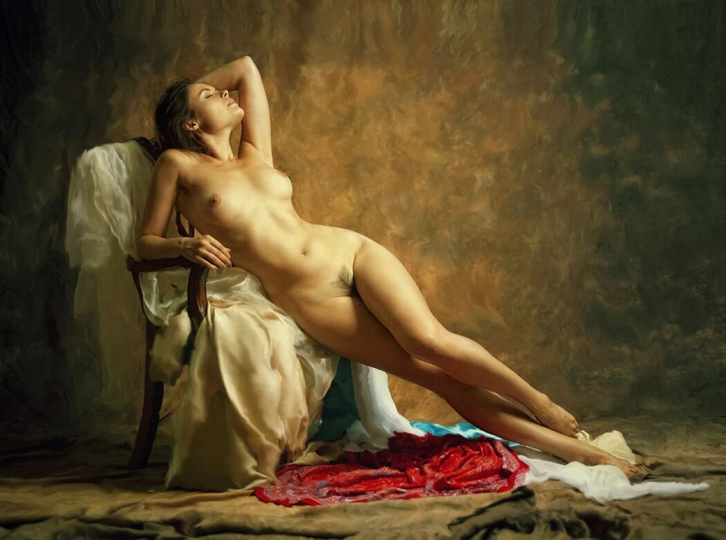 Naked Women Life
