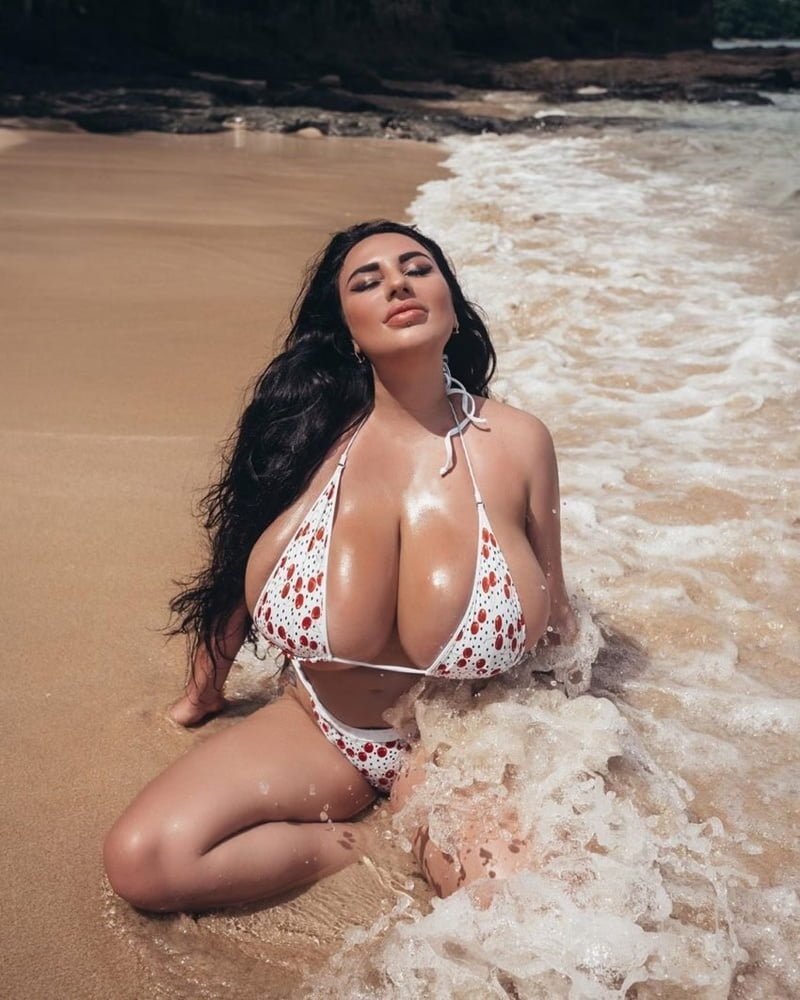 Anastasiya Berthier Nude