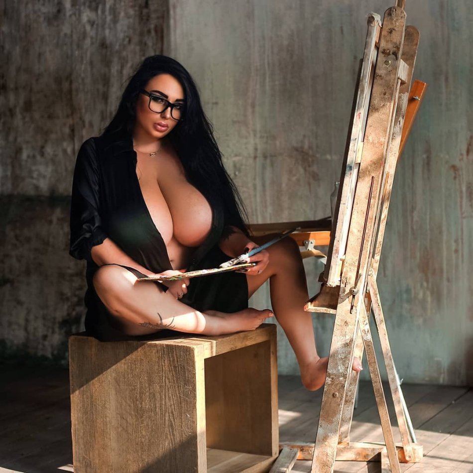 Anastasiya Berthier Nude