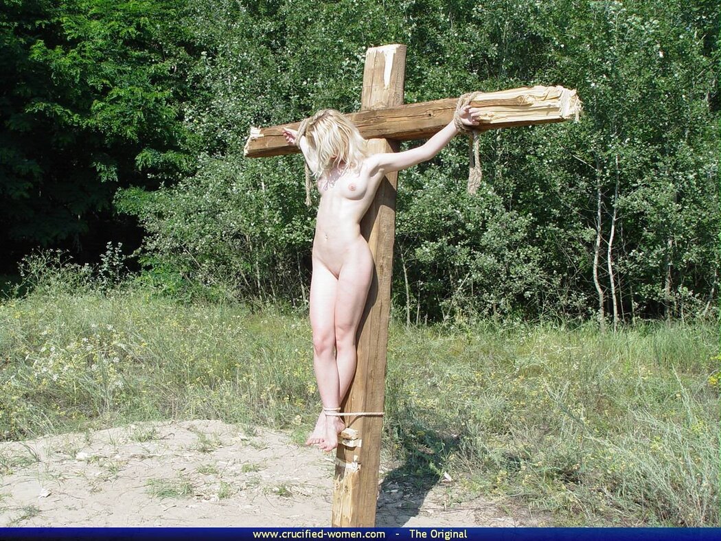 NAKED GILL CRUCIFied