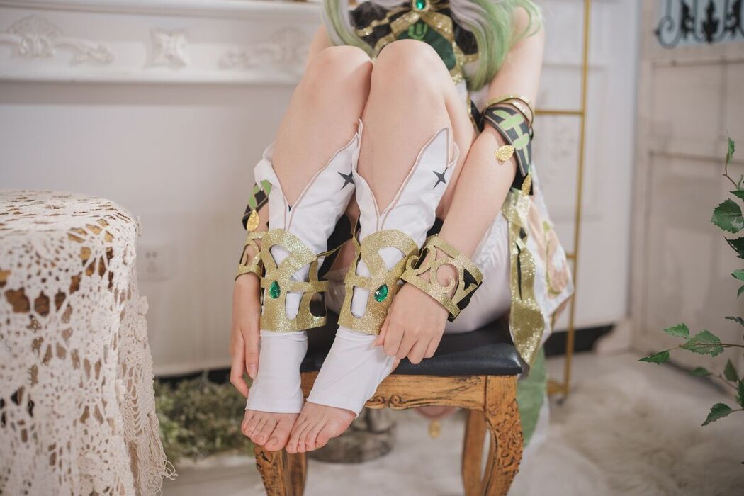 Coser@Seele麦麦 – 小草神物语