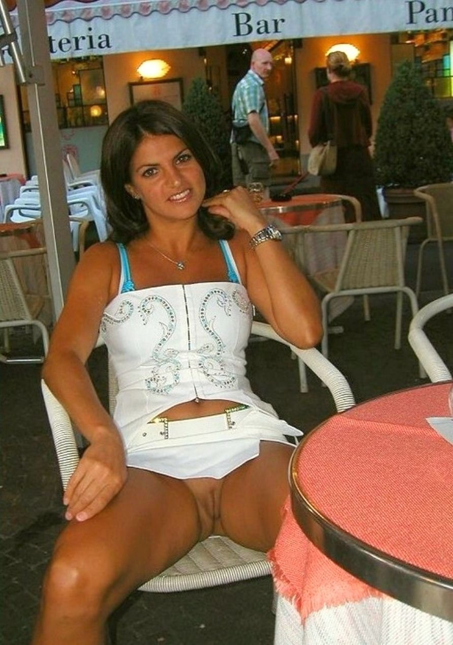 Aunts Without Pants