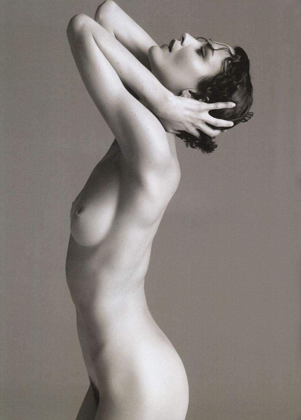 Shalom Harlow Nude