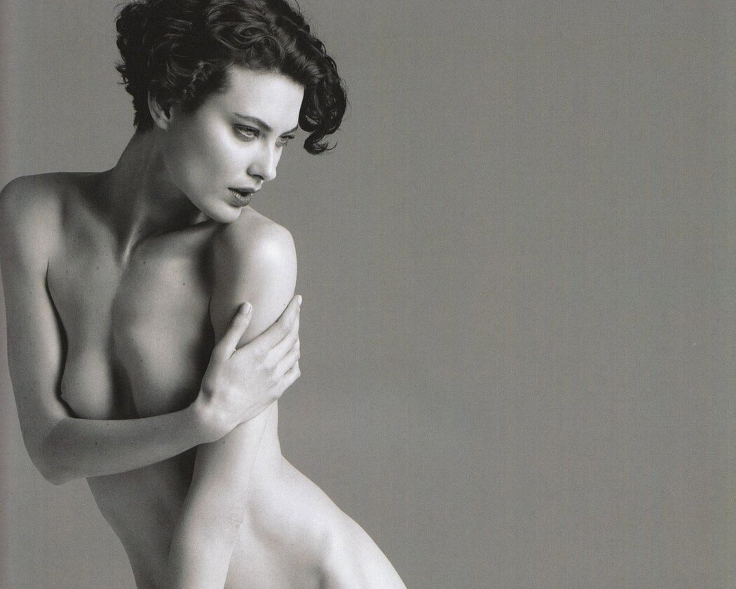 Shalom Harlow Nude
