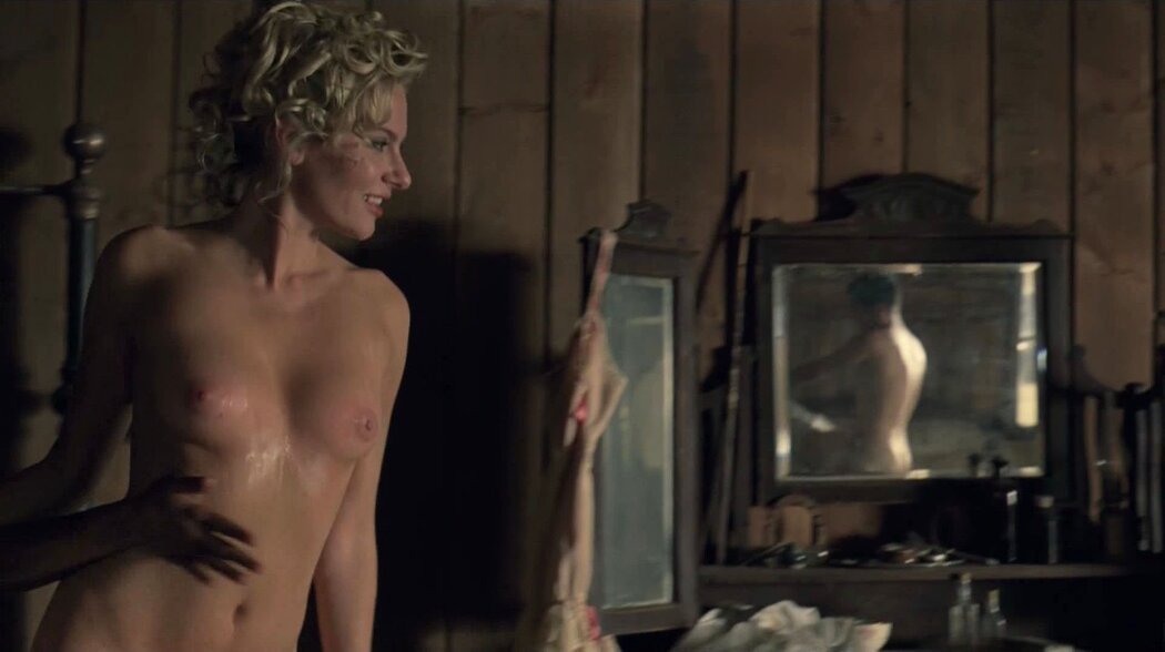 Evan Rachel Wood Naked