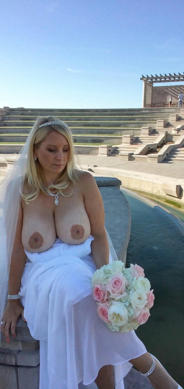 Bride Big Boobs
