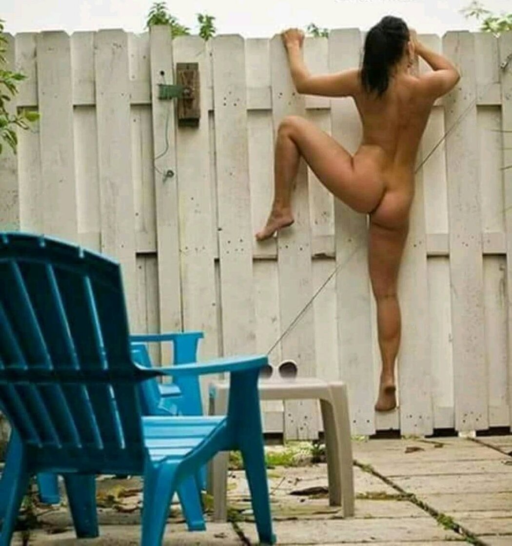 Naked Neighbor Girl
