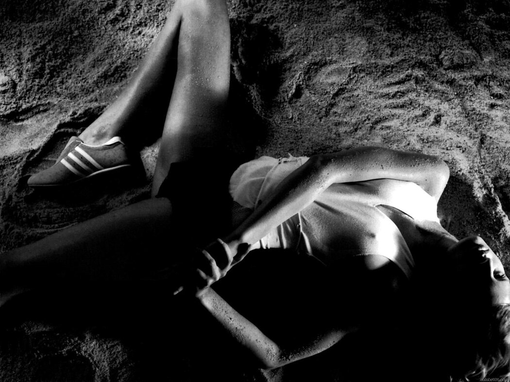 Karolina Kurkova Naked