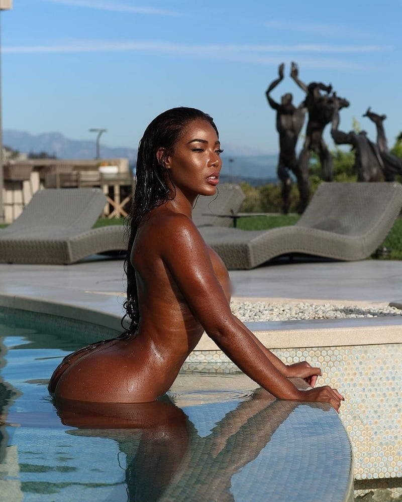 Monifa Jansen Naked