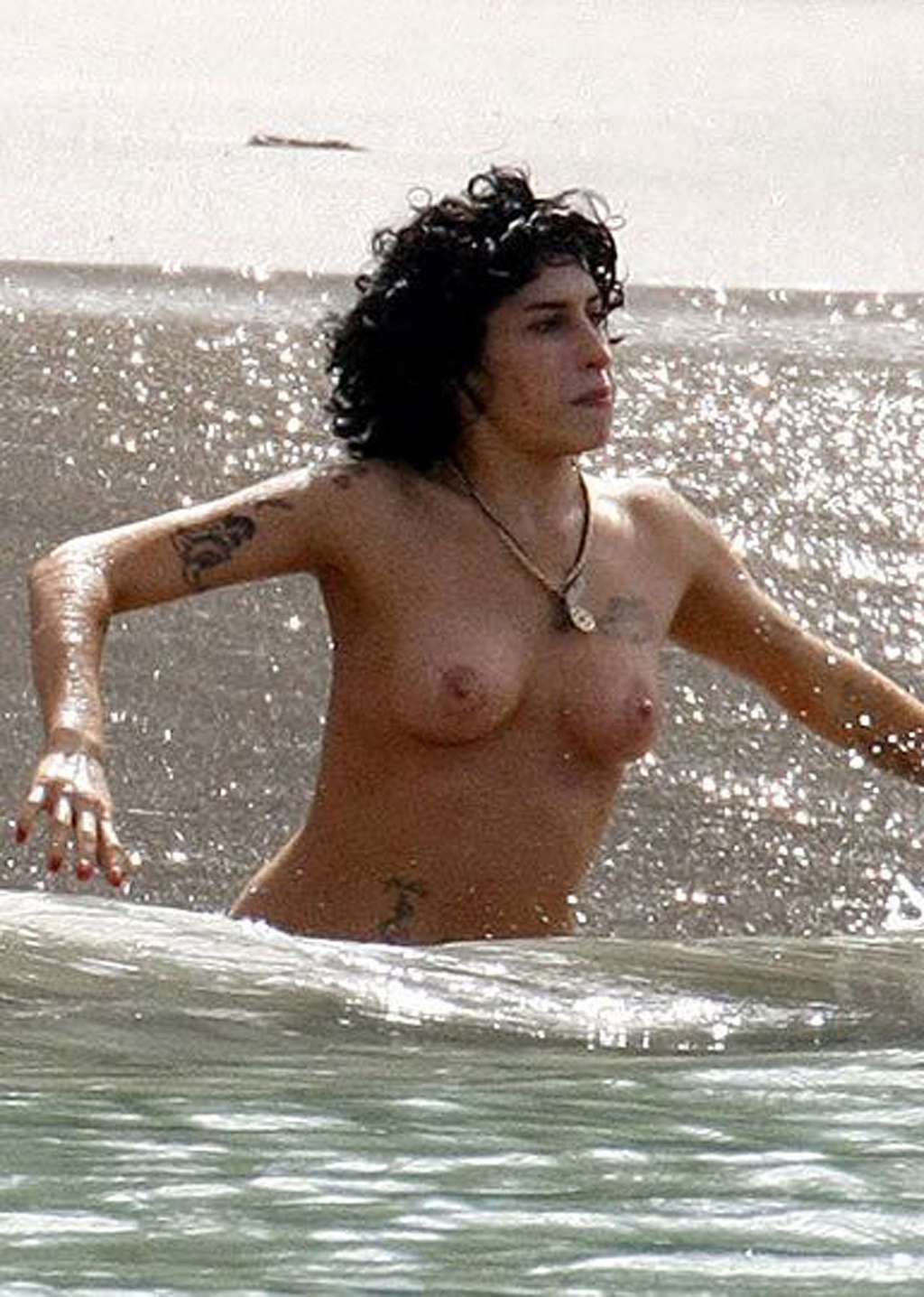 Amy Winehouse Naked