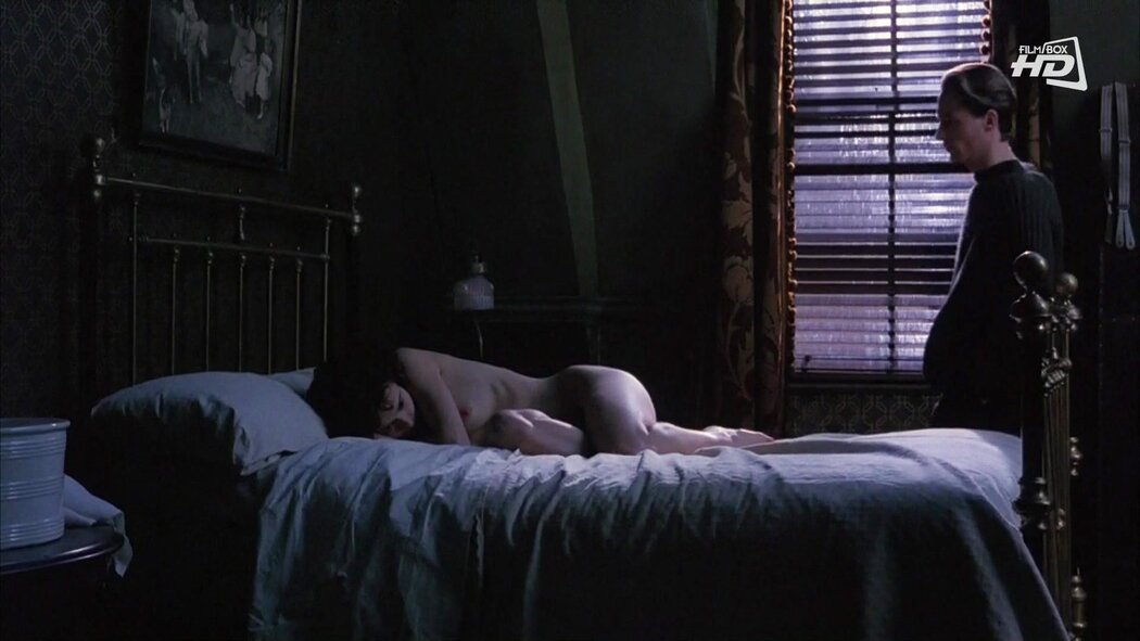 Helena Bonham Naked