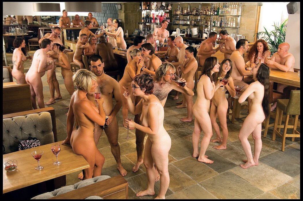 Naked Club Nudist