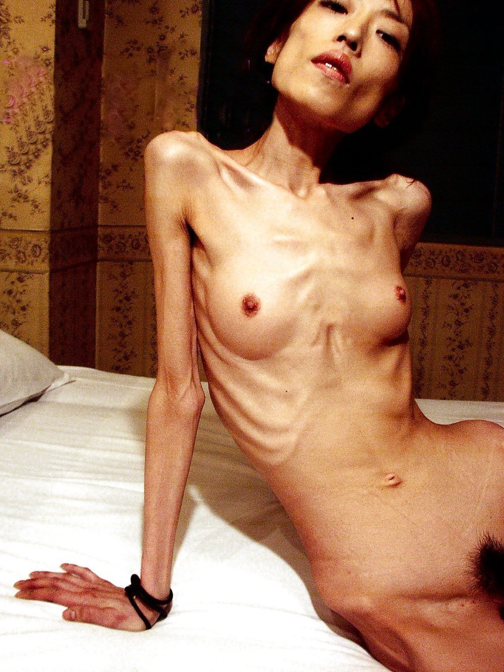 Naked Skinny Woman