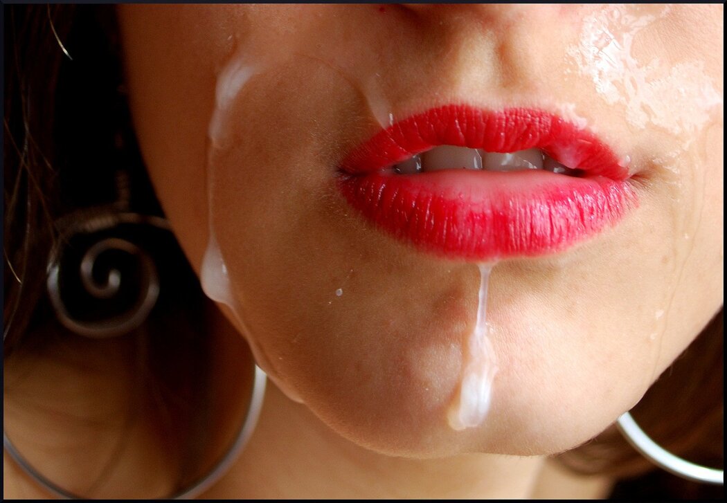 Cum Under The Lips