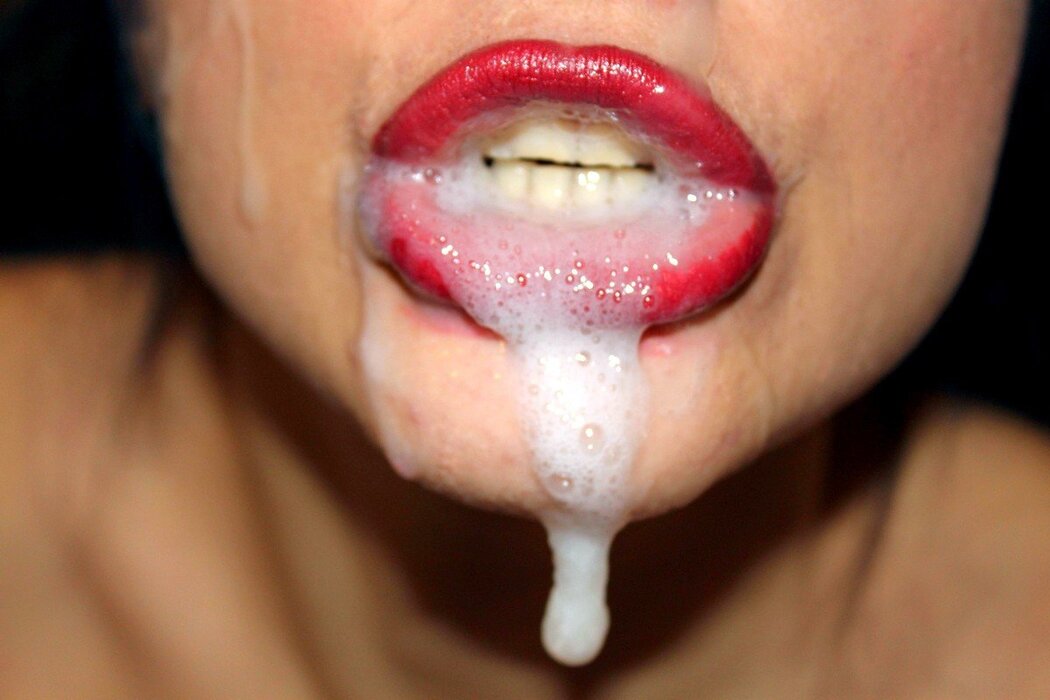 Cum Under The Lips