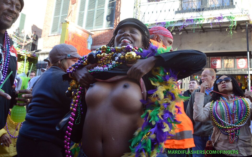 Mardi Gras New Orleans Nude