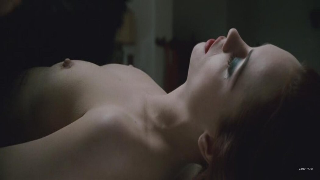 Cristina Ricci Naked