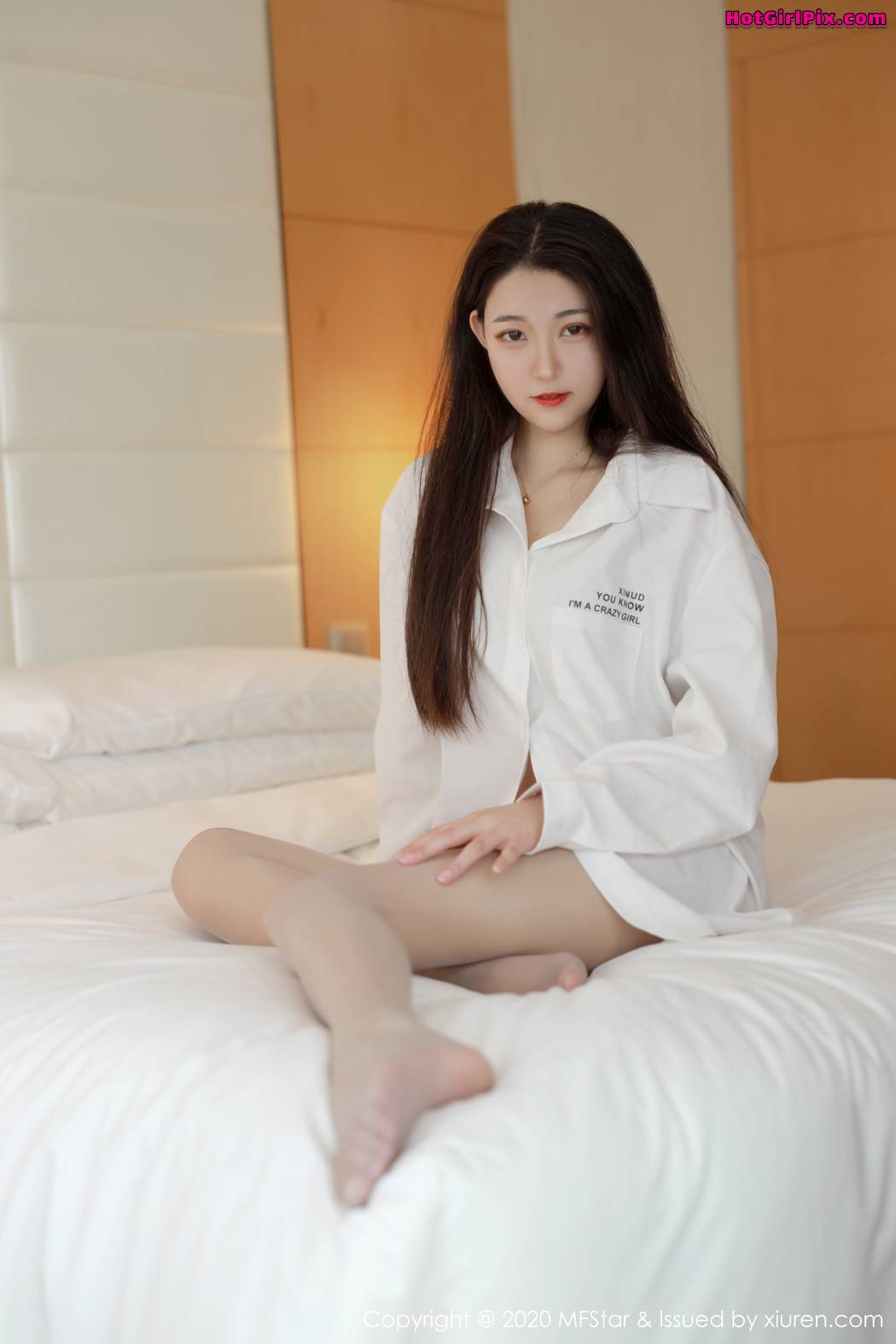 [MFStar] Vol.321 Laura张小妮