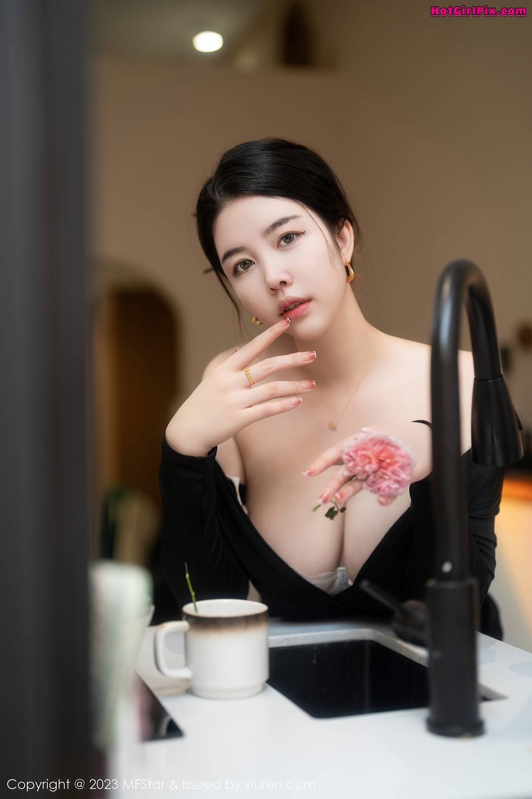 [MFStar] Vol.596 樱桃小犊子