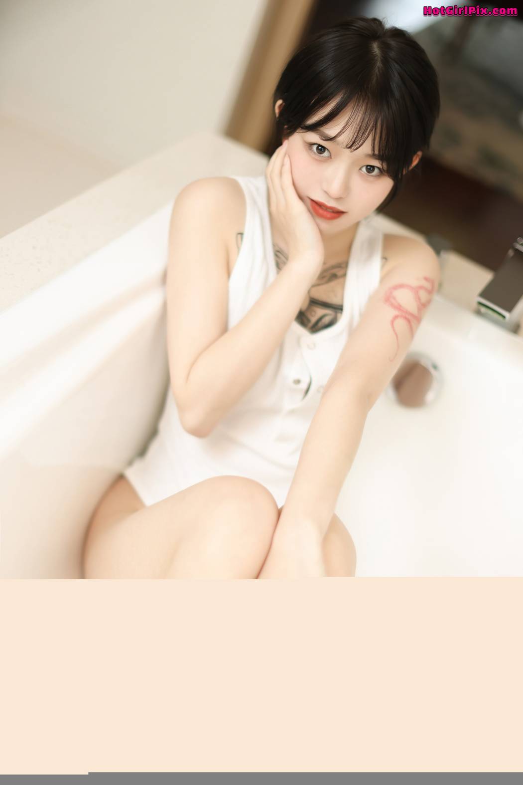 [MFStar] Vol.496 Nai Ping Zi (奶瓶子)