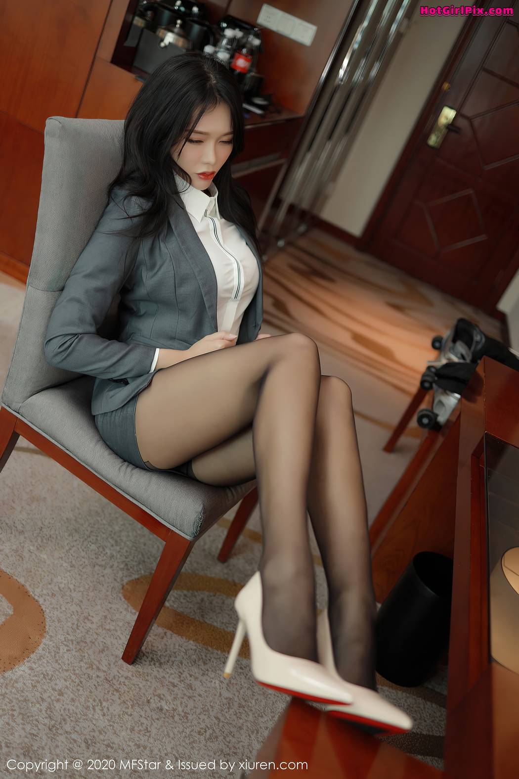 [MFStar] Vol.426 Na Bi (娜比)