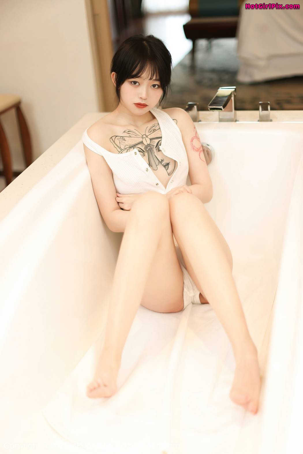 [MFStar] Vol.496 Nai Ping Zi (奶瓶子)