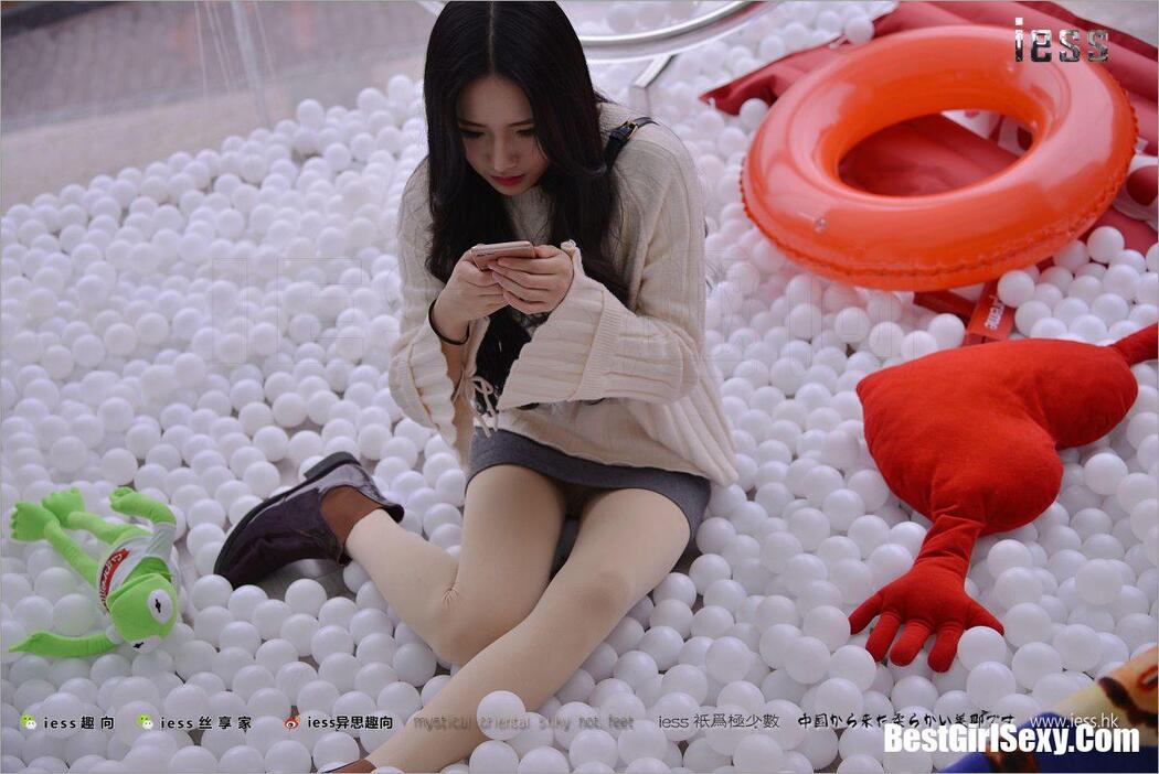 IESS异思趣向 No.176 Xing Zi